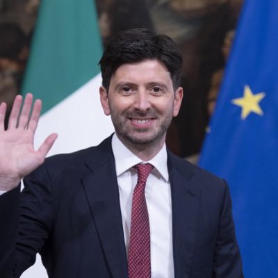 Il ministro della salute Roberto Speranza lunedì 3 febbraio a Firenze