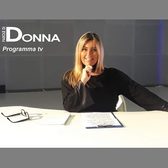Il ruolo delle donne nei media, senza fare un passo indietro: intervista a Paola Donnini