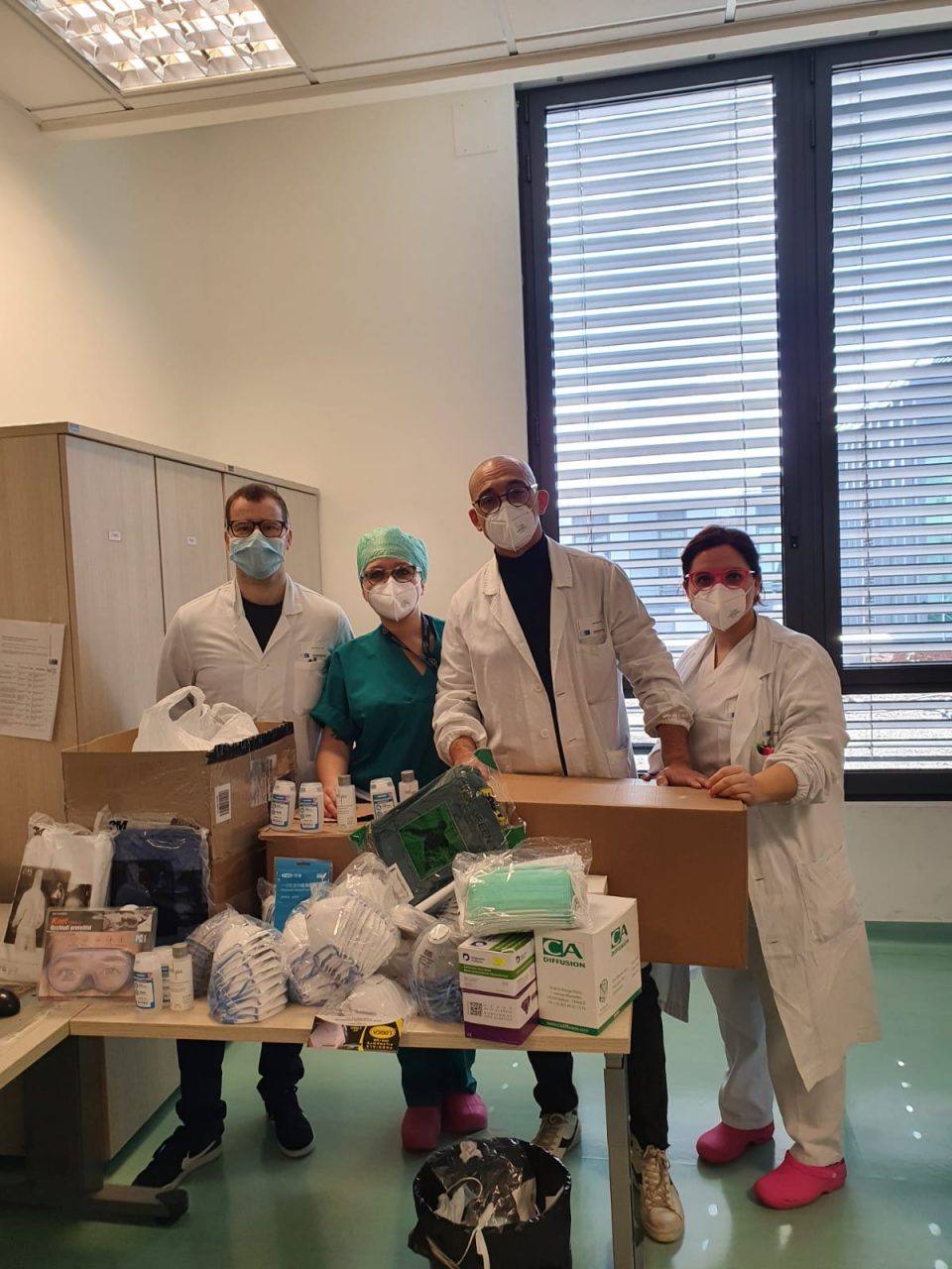 Coronavirus, arriva l’obbligo di indossare le mascherine anche in Toscana