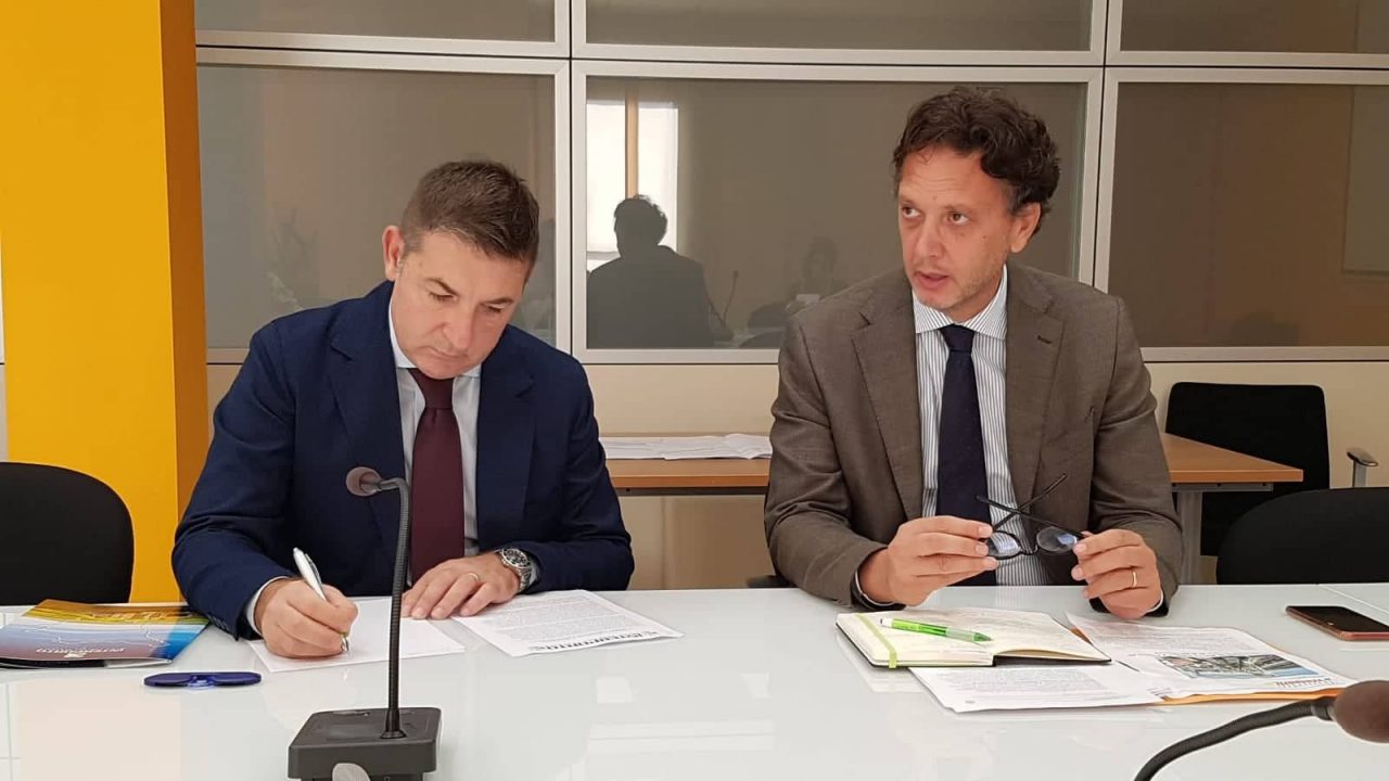 Sdoganati all’Interporto di Prato un milione di mascherine e 150mila test sierologici