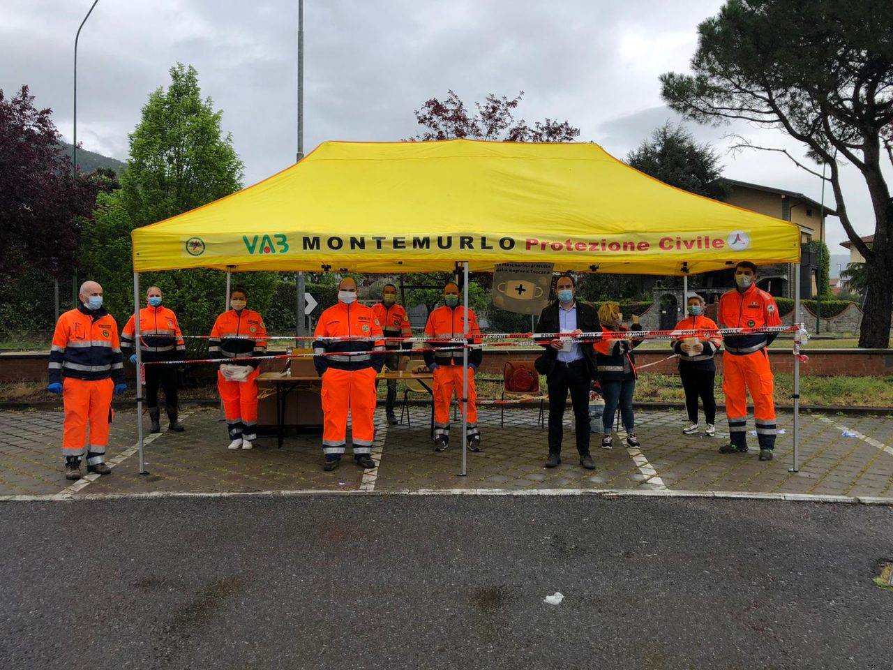 Partita stamani la distribuzione delle mascherine della Regione nei supermercati