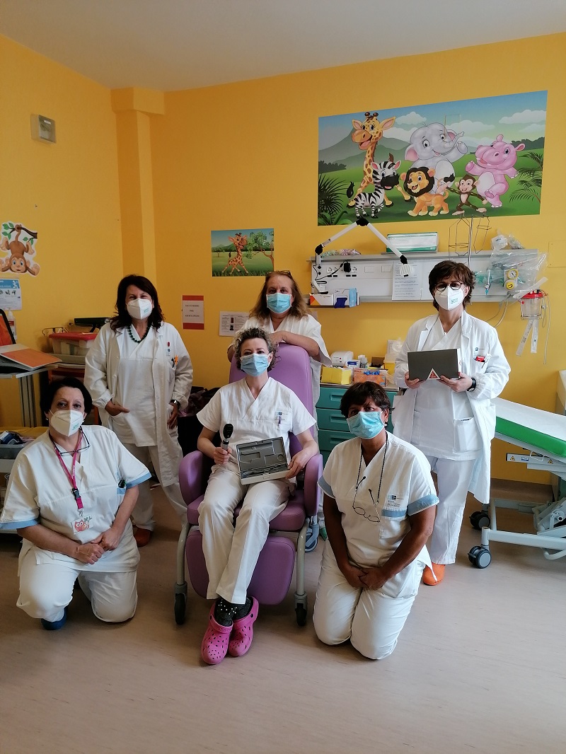 Ospedale Mugello: donata dal comitato “Nel Borgo” una poltrona per migliorare il comfort delle neomamme