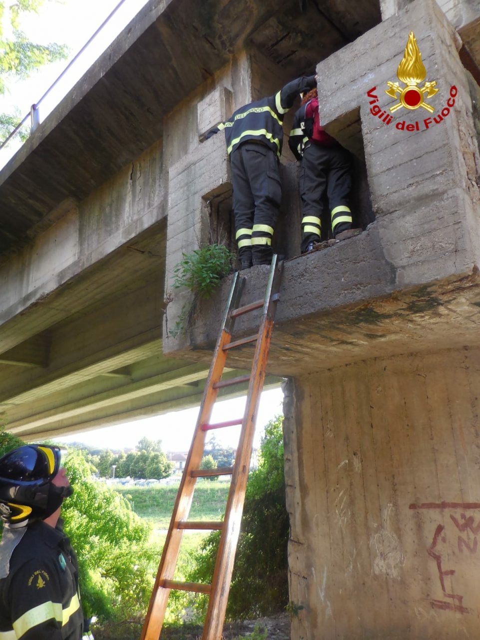 Controlli della strada sul fiume Pesa: LE FOTO