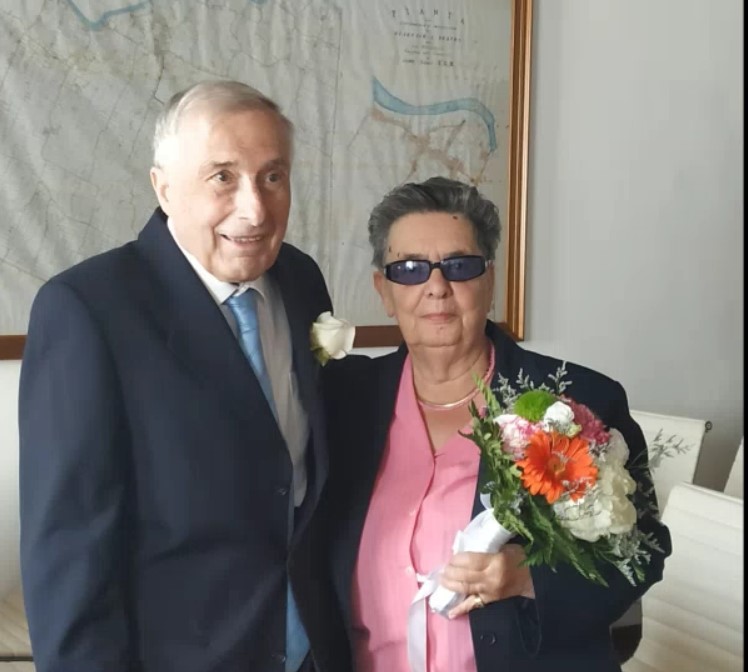 Dopo avere divorziato si risposano a 80 anni