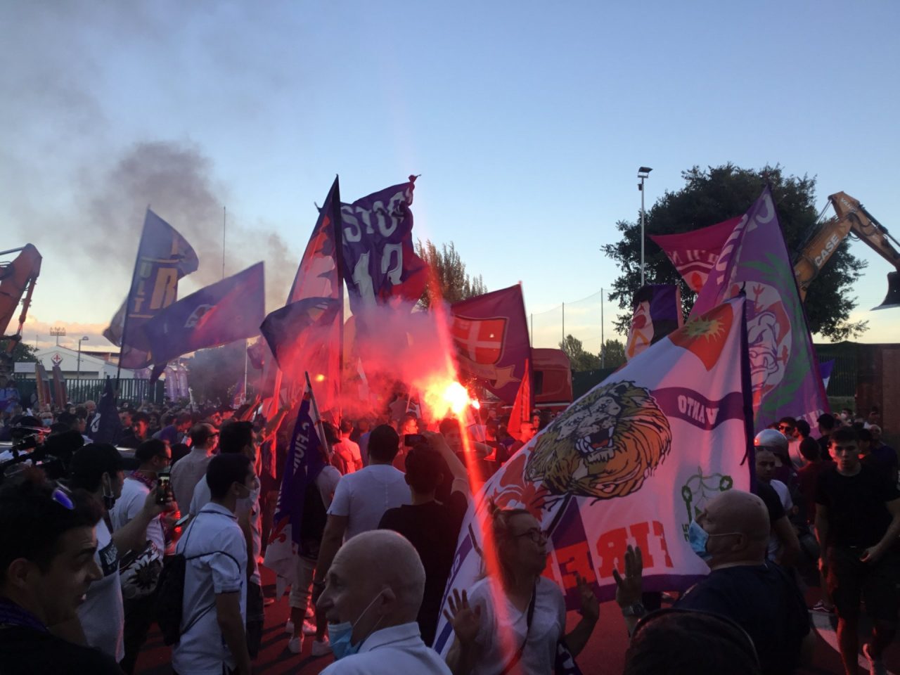 In diretta: i tifosi della Fiorentina chiedono un nuovo stadio