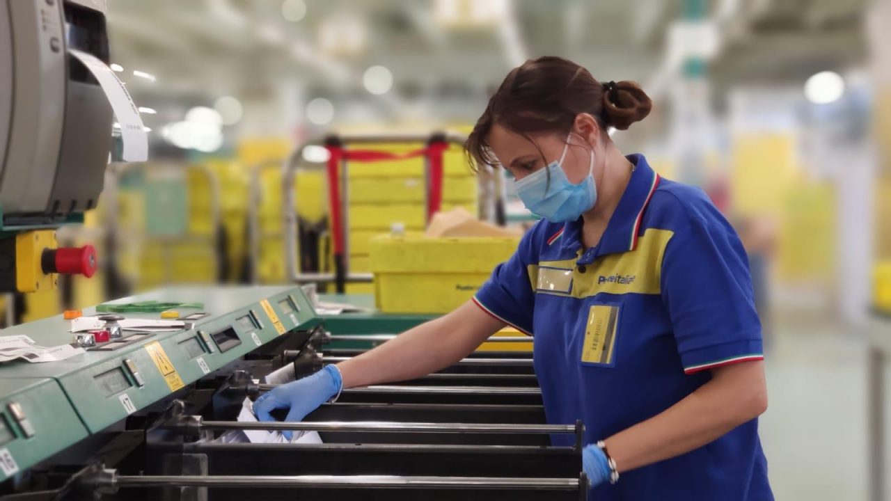 Il cuore pulsante di Poste in Toscana è il Centro Smistamento di Sesto Fiorentino