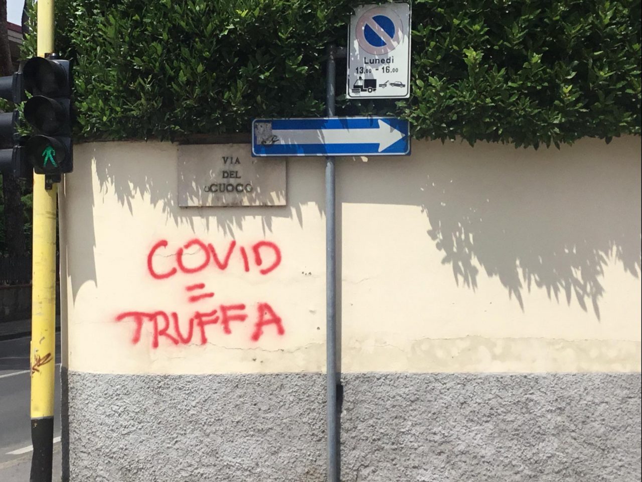 Il covid è una truffa? Anche a Sesto dilagano le teorie complottiste