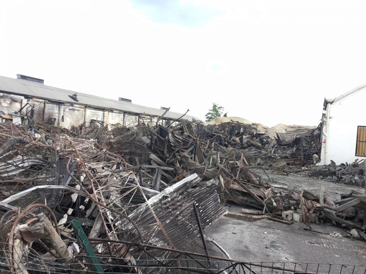 Osmannoro, presenza di amianto nelle coperture crollate durante l’incendio del capannone