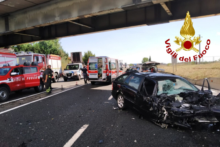 Incidente sulla FiPiLi: un morto