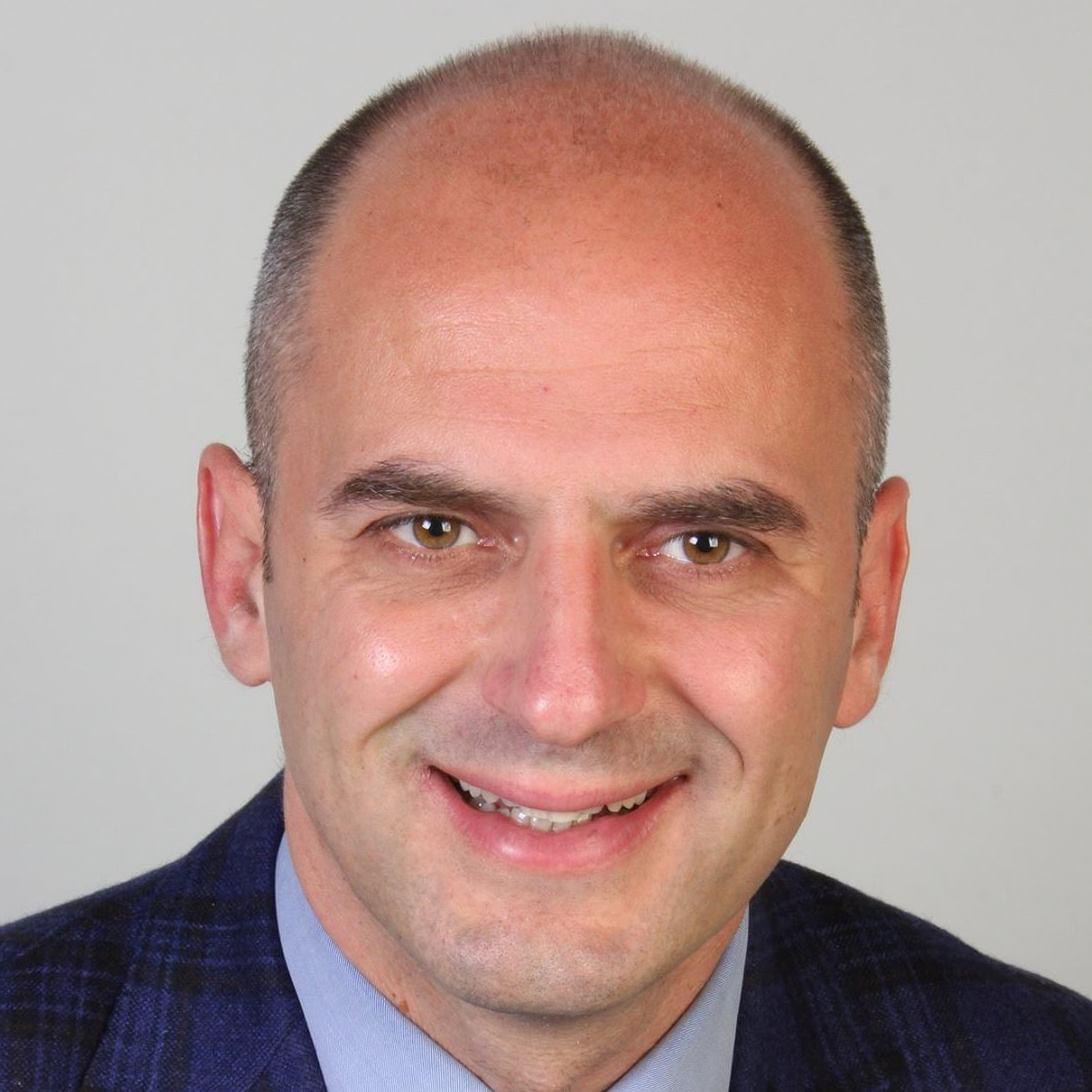 È bufera in Forza Italia: l’On. Stefano Mugnai ha lasciato l’incarico di coordinatore regionale