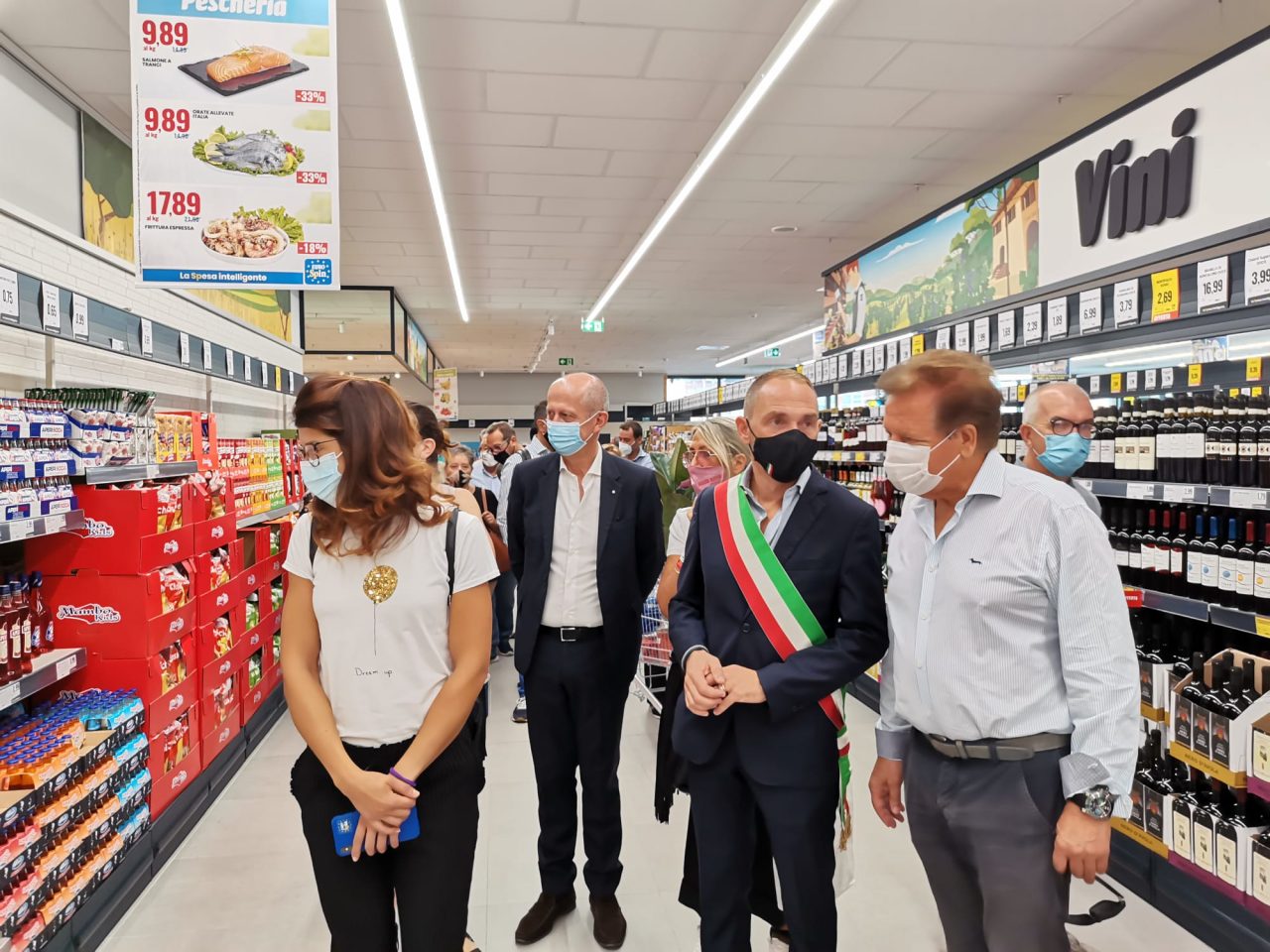 Stamani ha aperto Eurospin a Campi. La soddisfazione del Sindaco: “Campi conferma la vocazione attrattiva”