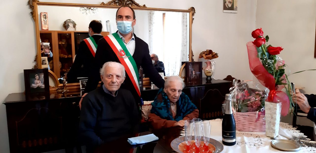 Giuseppe e Maria festeggiano 73 anni di matrimonio