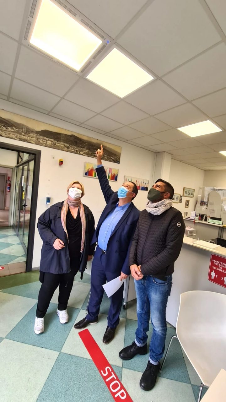 Covid: sanificazione a Led all’anagrafe di Vaiano