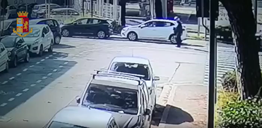 Scippa una 80enne in viale Europa: subito rintracciato e arrestato 30enne di Bagno a Ripoli – GUARDA IL VIDEO