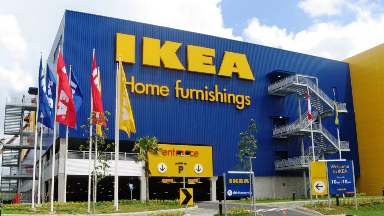 Ikea torna sui suoi passi e ri-abbassa il numero dei clienti che possono stare in contemporanea nel negozio