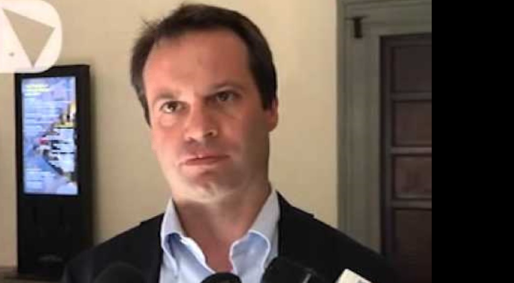 Annullato il sequestro di telefono e computer alla moglie di Carrai