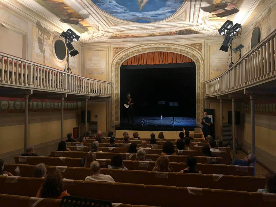 Da Dacia Maraini a Isabel Allende: l’appello contro il rischio chiusura del teatro delle donne