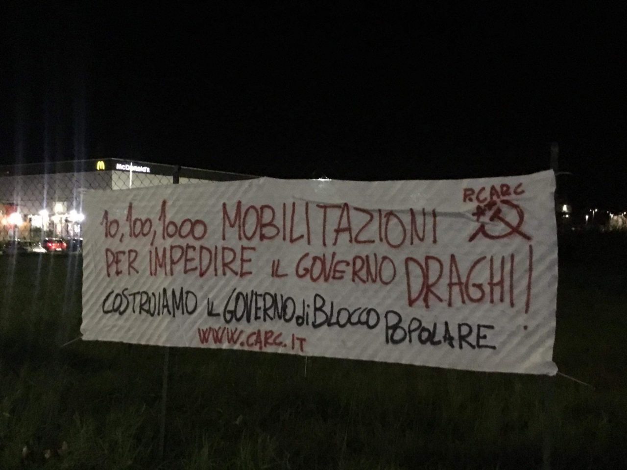Striscione shock all’Osmannoro: “impedire il governo Draghi”