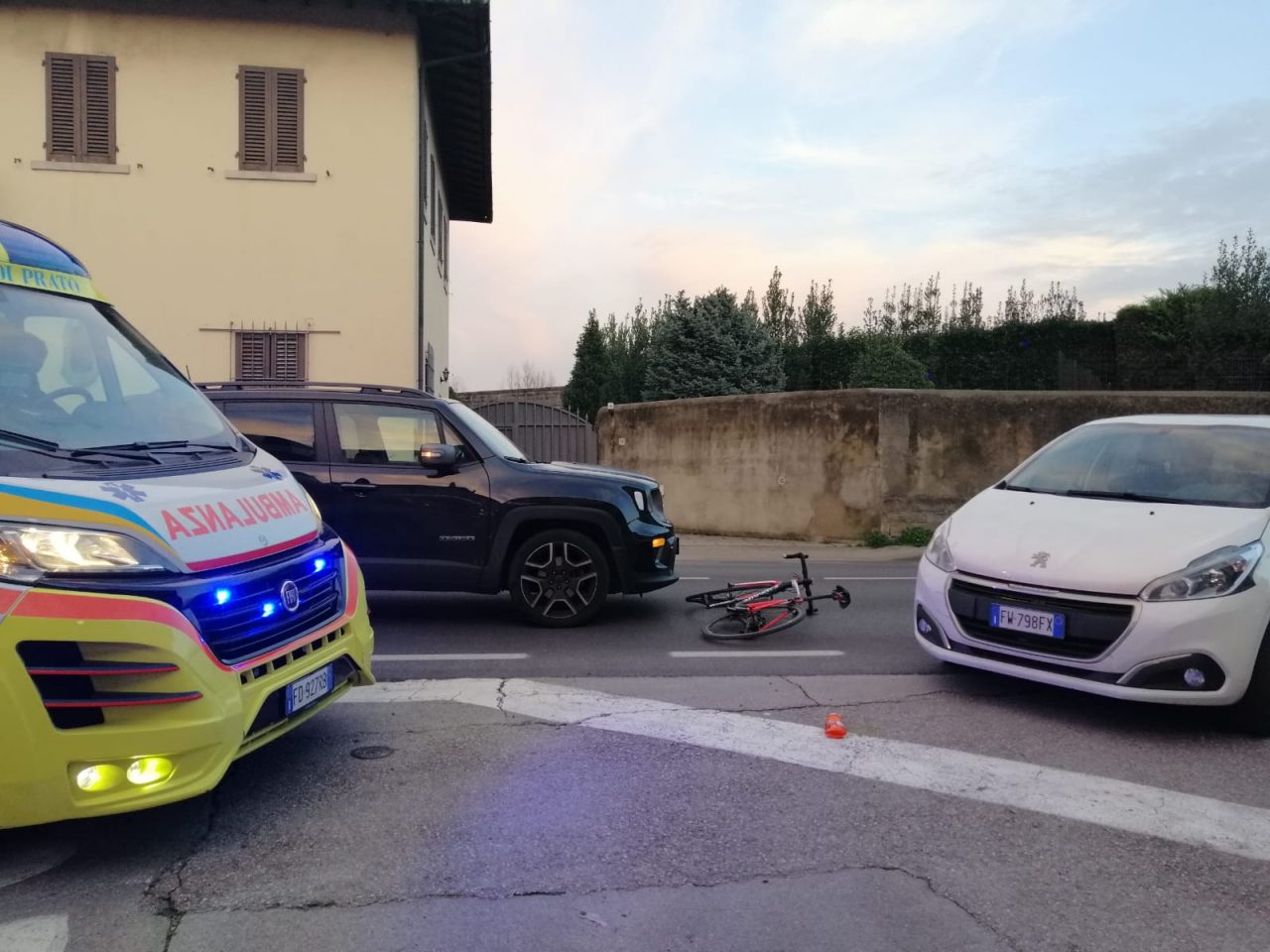 Grave incidente in via dell’Olmo a Campi Bisenzio