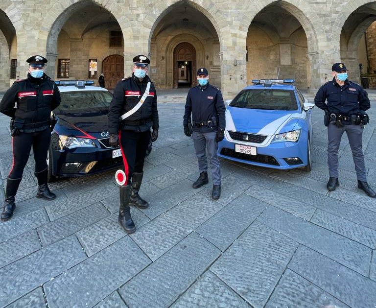 Scrive post su Facebook minacciando di uccidere tutti quelli che si mettevano sulla sua strada