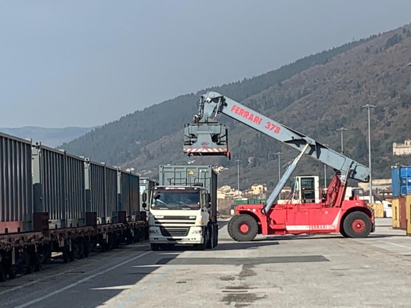 Interporto: attiva la nuova tratta su ferro Prato-Cuneo