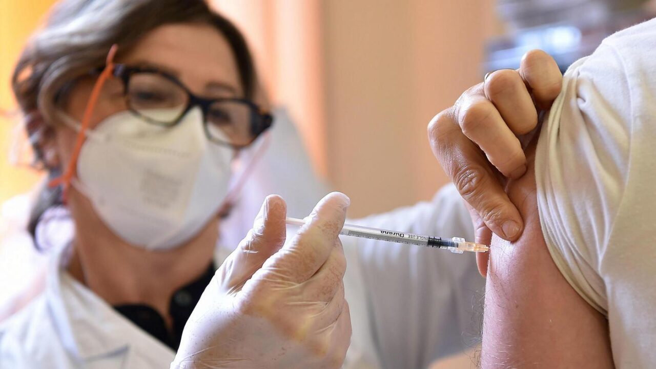 Open day vaccini oggi ai Gigli