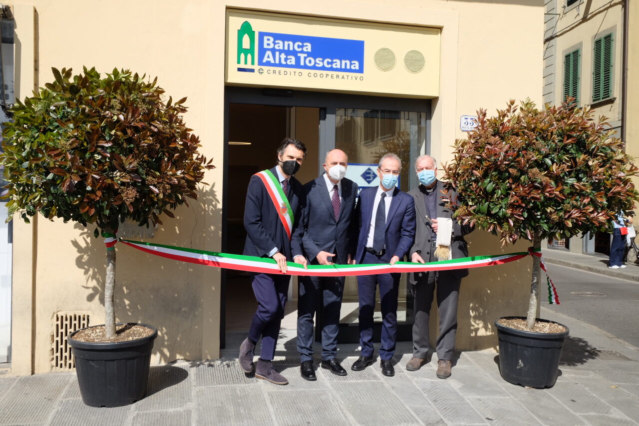 Banca Alta Toscana inaugura una nuova area self a Prato