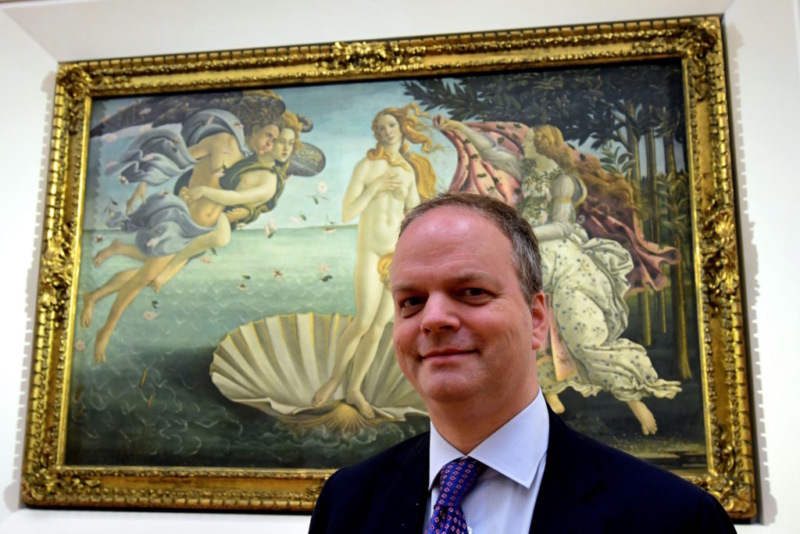 Ex terrorista dei Nar relatore agli Uffizi: bufera sul direttore Schmidt