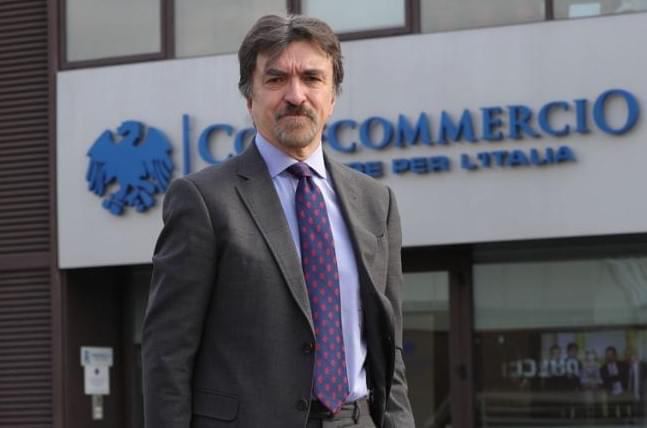 Black Friday, Confcommercio: “In Toscana acquisti per 30 milioni di euro nei negozi della Moda”