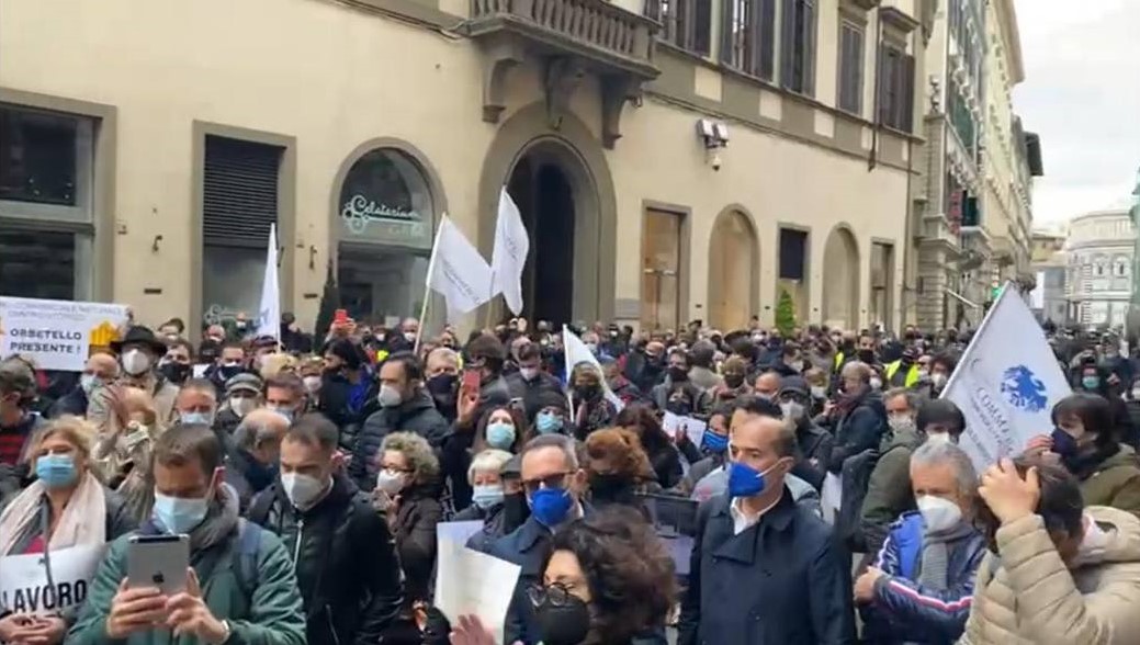 “Vogliamo festeggiare il primo maggio al lavoro”