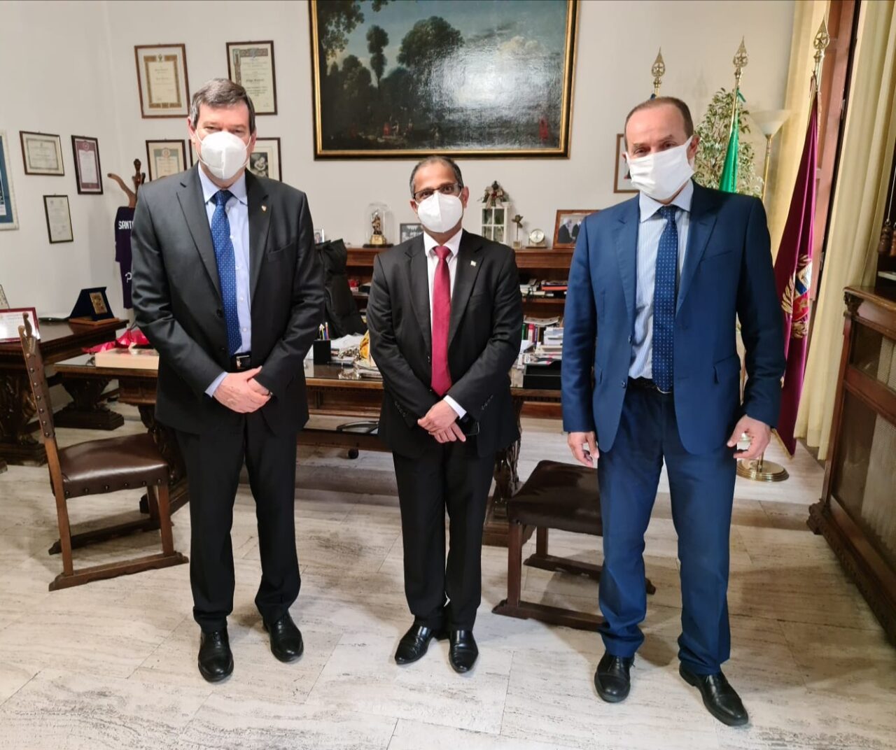 Il Questore Filippo Santarelli incontra in via Zara il rappresentante dell’ambasciata dello Sri Lanka nel nostro Paese