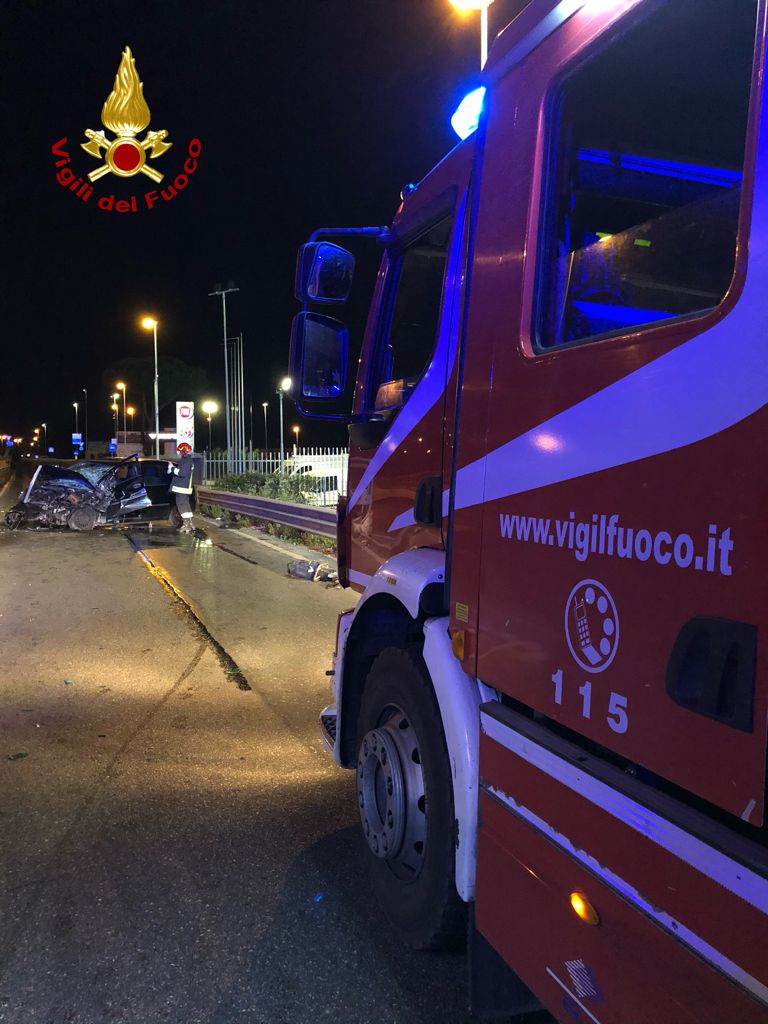 incidente declassata prato vigili del fuoco