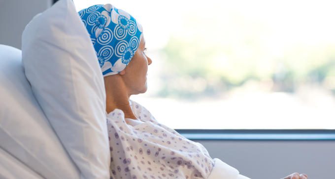 Parrucche per donne con patologie oncologiche, 630mila euro per il 2022