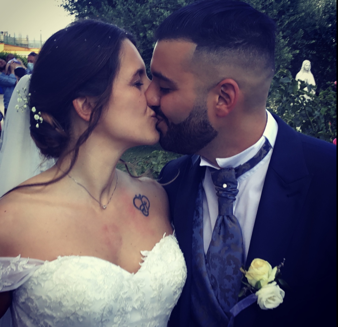 Fiori d’arancio in Forza Italia: si è sposato il coordinatore comunale Angelo-Victor Caruso