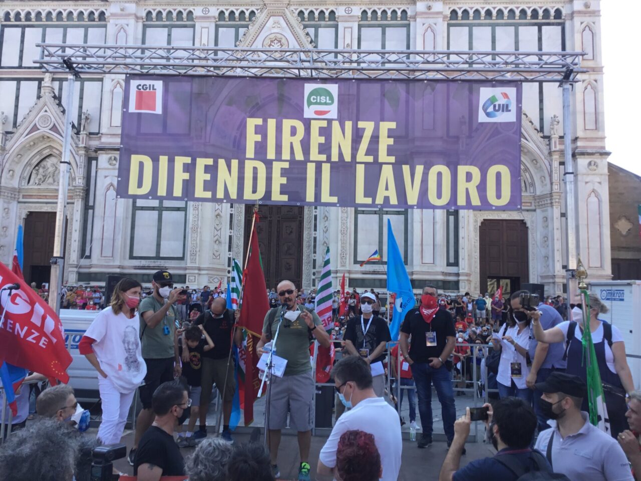 Sciopero per la Gkn a Firenze, i sindacati all’unisono: “Risposta importante da tutti”