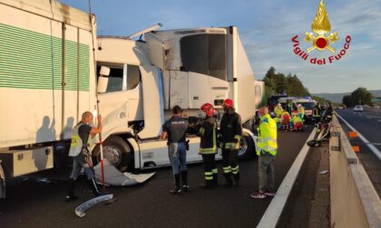 Incidente sulla A1: scontro tra due mezzi pesanti