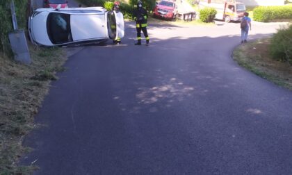 Elisoccorso in azione a Vernio dopo il ribaltamento di un'auto