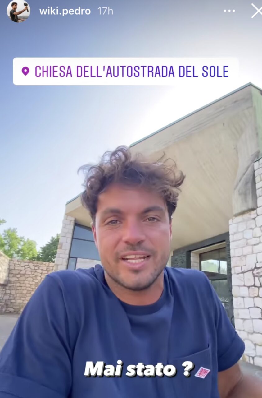 Il fenomeno web Wikipedro per Ferragosto ha dedicato un video alla chiesa dell’Autostrada