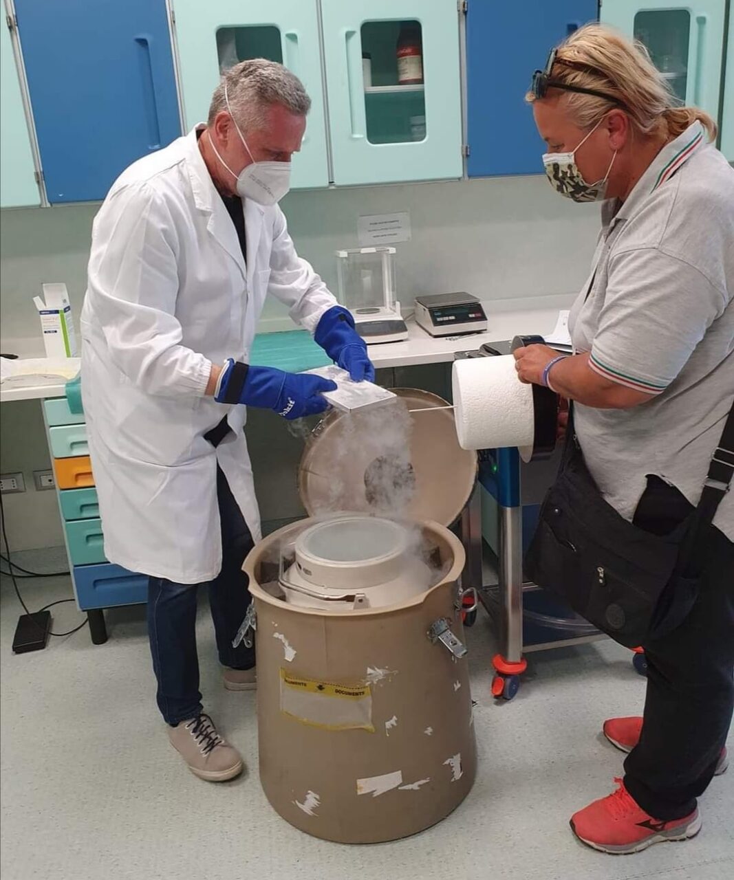 ll Nucleo Operativo di Protezione Civile trasporta le cellule per un trapianto in paziente con gravi conseguenze da Covid 19