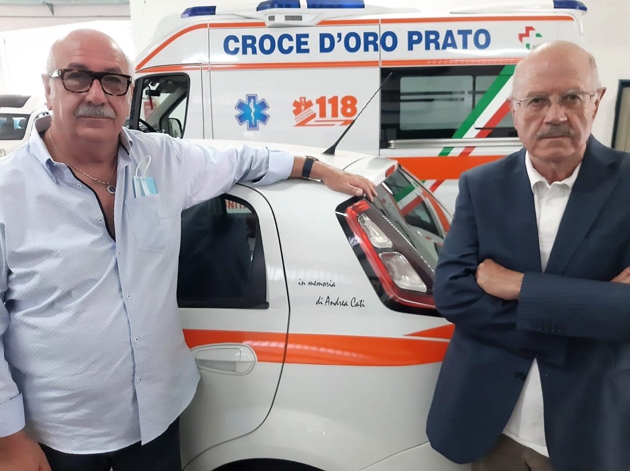 Donazione alla Croce d’Oro di Prato dell’auto privata di Andrea Cati, la ‘voce’ per vent’anni dell’associazione