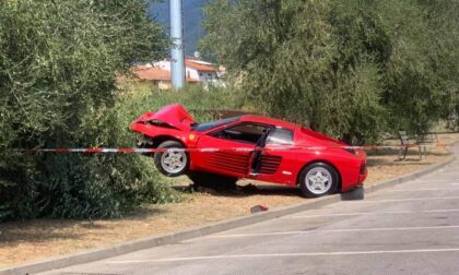 L'incidente della Ferrari a Montemurlo: il conducente se la cava con 300 euro di multa