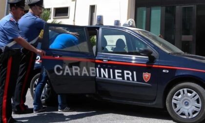 Carmignano: minaccia con un’arma due giovani per farsi dare le sigarette