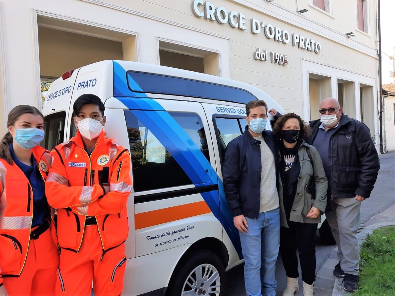 Famiglia dona furgone del figlio scomparso alla Croce d’Oro