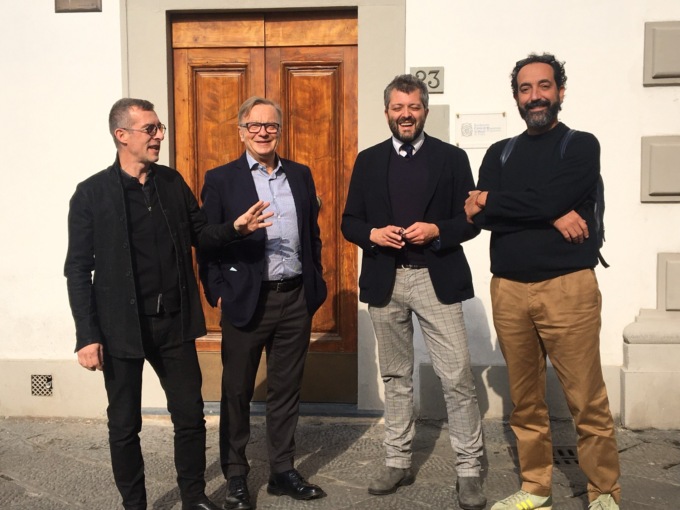 “Spindles (fusi)” di Loris Cecchini donata alla città di Prato