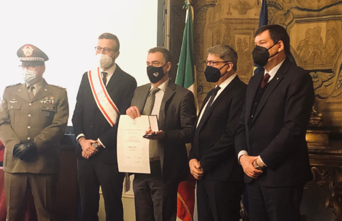 Firenze, consegnate in prefettura le onorificenze