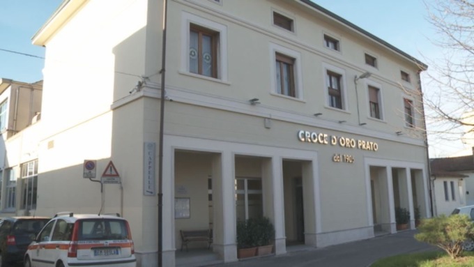 Arrestato truffatore che si spacciava per volontario della Croce d’Oro di Prato
