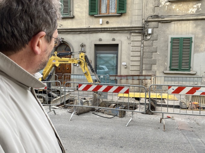 Conclusi i lavori di allacciamenti idrici in via Roma a Signa