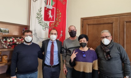 Da Oste a Katmandu, i due Tik - toker lasciano tutto per fare il viaggio della vita sulla Via della Seta