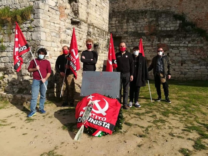 Partito Comunista di Prato: “Tanti dubbi sull’hub tessile del riciclo”