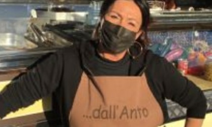 La nuova sfida di Antonella Rascionato che ha rilevato un food truck
